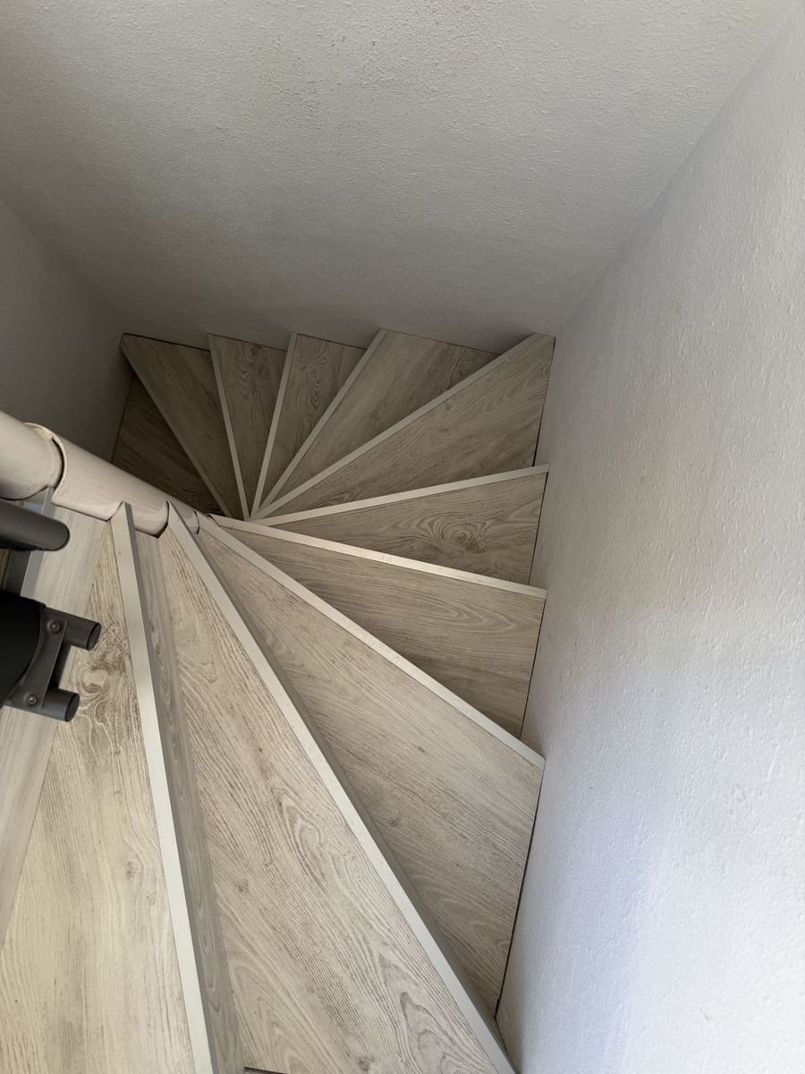 2 bedroom Townhouse for sale in La Duquesa / Puerto de la Duquesa with pool - € 249,000 (Ref: 9786818)