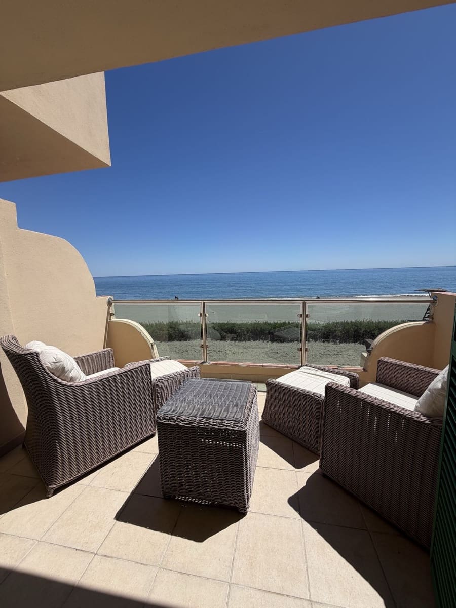 3 bedroom Townhouse for sale in Bahia de Casares with pool garage - € 550,000 (Ref: 9787589)