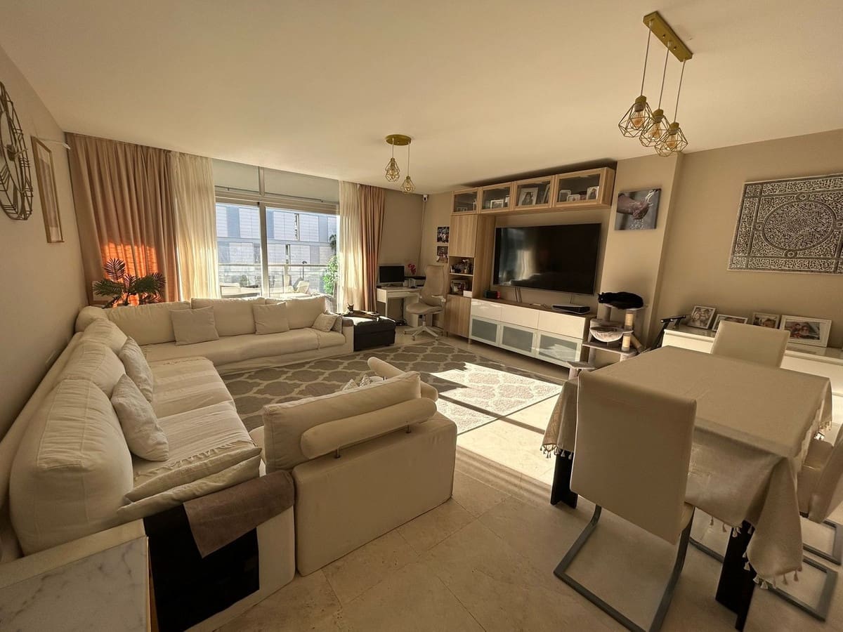 3 chambre Appartement à vendre à Manilva avec piscine garage - 359 000 € (Ref: 9848264)