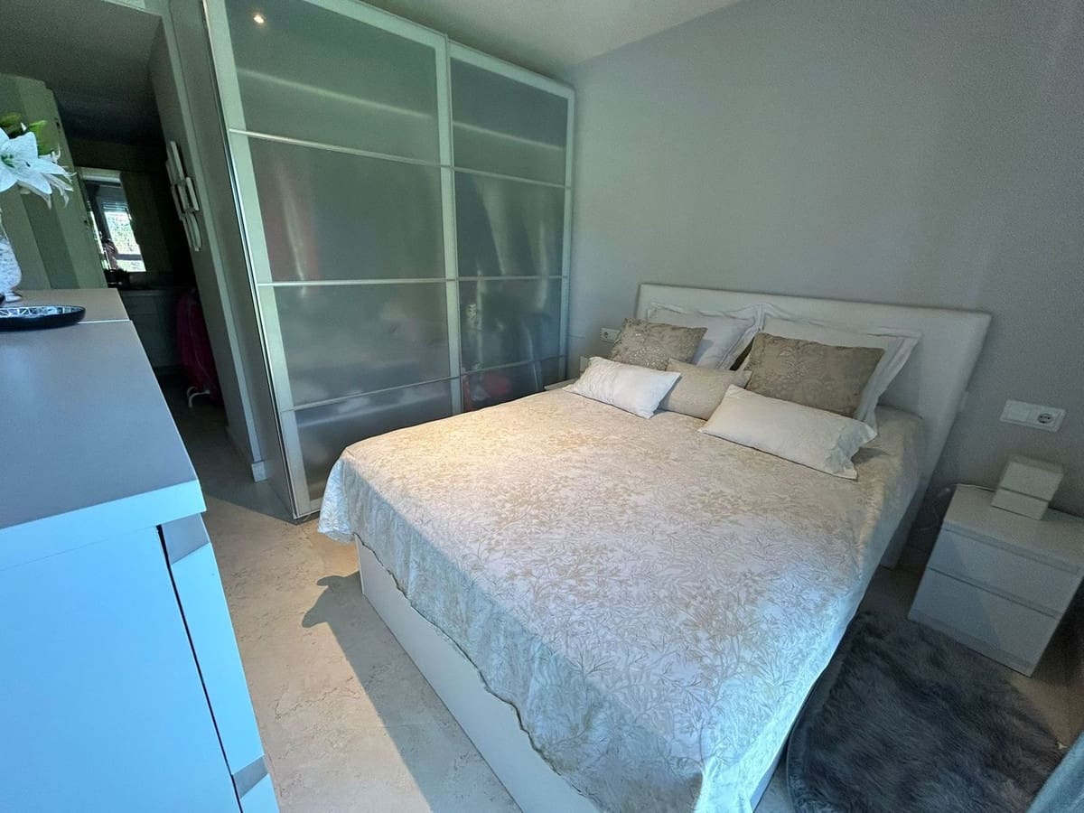 3 chambre Appartement à vendre à Manilva avec piscine garage - 359 000 € (Ref: 9848264)