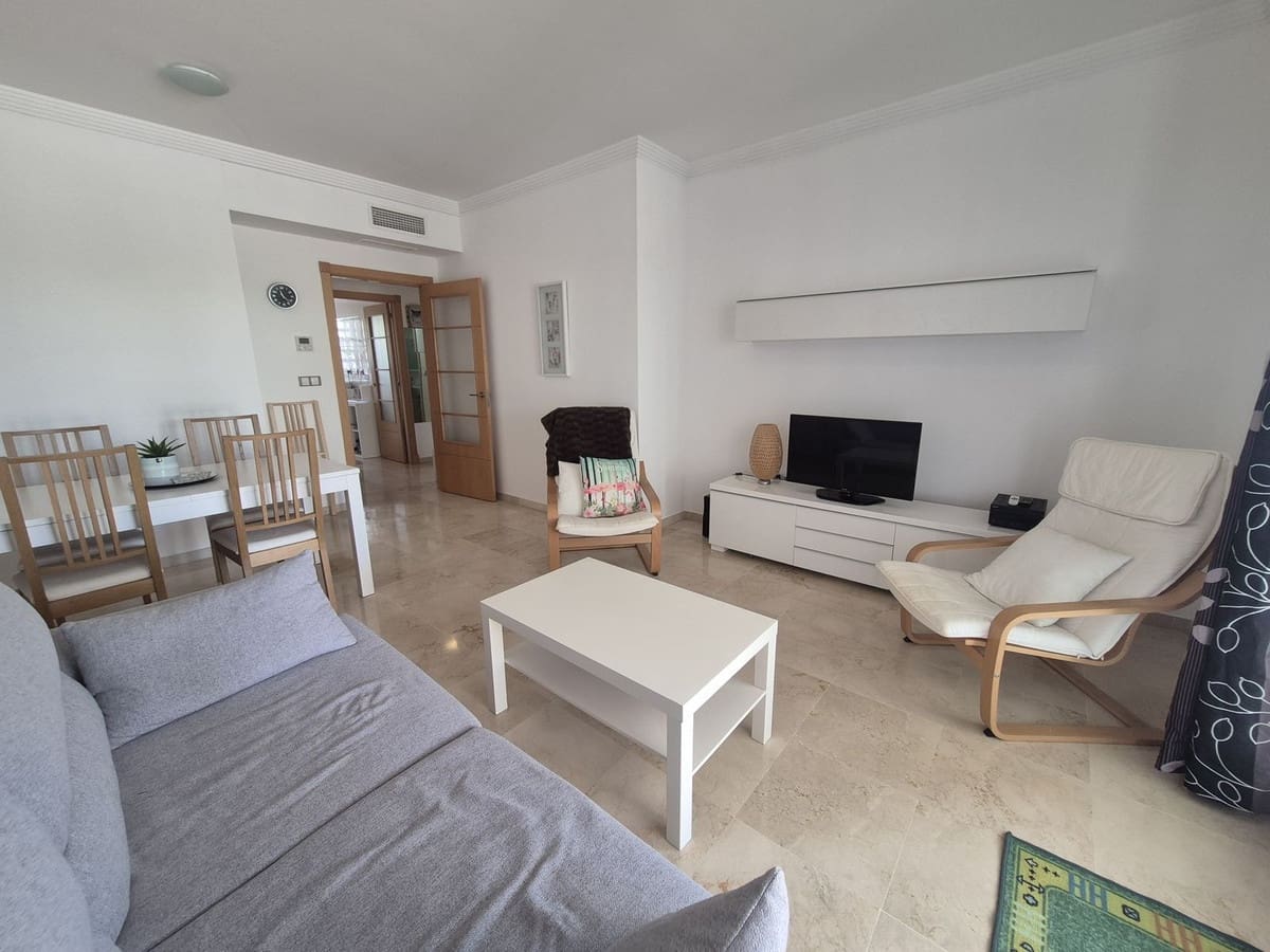 2 soverom Leilighet til salgs i La Duquesa / Puerto de la Duquesa med svømmebasseng garasje - € 295 000 (Ref: 9852189)