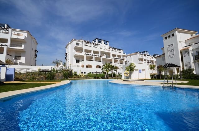 2 chambre Appartement à vendre à La Duquesa / Puerto de la Duquesa, Manilva avec piscine garage - 295 000 € (Ref: 9852189)