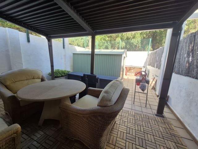 3 quarto Casa em Banda para venda em La Duquesa / Puerto de la Duquesa, Manilva com garagem - 375 000 € (Ref: 9852190)