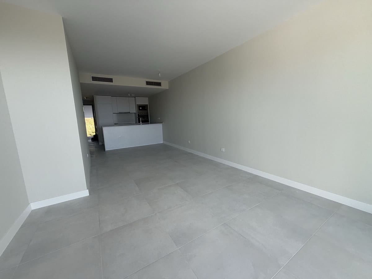 2 bedroom Apartment for sale in La Duquesa / Puerto de la Duquesa with pool garage - € 420,000 (Ref: 9858974)