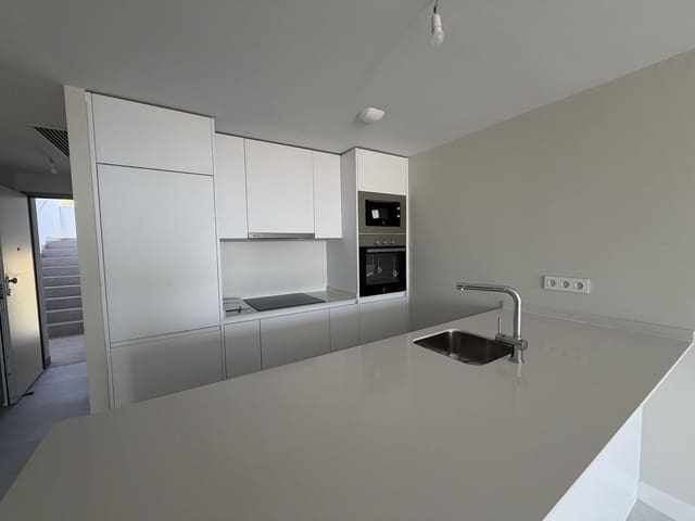 2 slaapkamer Appartement te koop in La Duquesa / Puerto de la Duquesa, Manilva met zwembad garage - € 420.000 (Ref: 9858974)