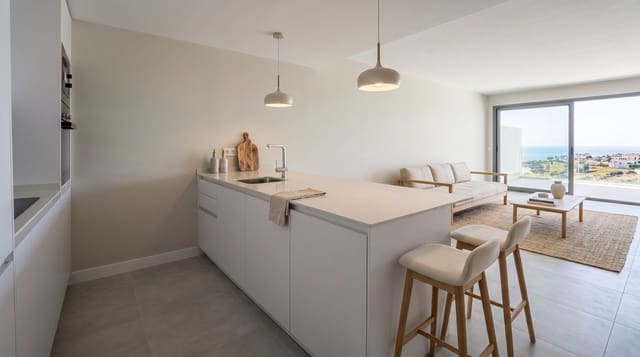 2 slaapkamer Appartement te koop in La Duquesa / Puerto de la Duquesa, Manilva met zwembad garage - € 420.000 (Ref: 9858974)