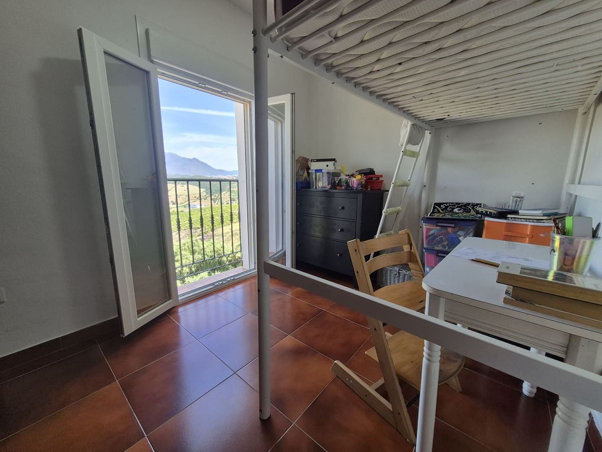 3 slaapkamer Huis te koop in Manilva met garage - € 320.000 (Ref: 9873913)
