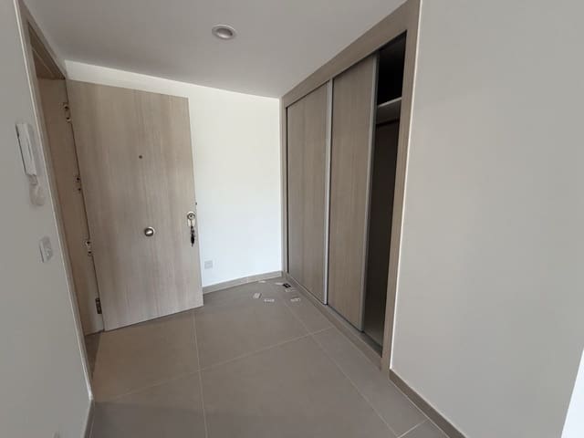 2 bedroom Apartment for sale in La Duquesa / Puerto de la Duquesa, Manilva with pool garage - € 399,000 (Ref: 9897474)