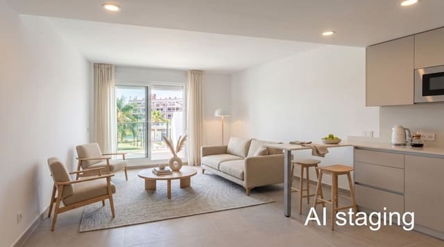 Apartamento de 2 habitaciones en La Duquesa / Puerto de la Duquesa, Manilva en venta con piscina garaje - 399.000 € (Ref: 9897474)