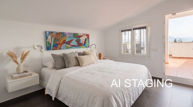 3 soveværelse Semi-Rækkehus til salg i La Duquesa / Puerto de la Duquesa, Manilva med swimmingpool - € 349.000 (Ref: 9917574)