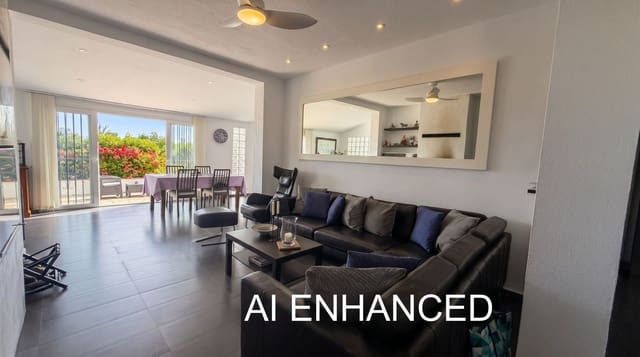 3 soveværelse Semi-Rækkehus til salg i La Duquesa / Puerto de la Duquesa, Manilva med swimmingpool - € 349.000 (Ref: 9917574)