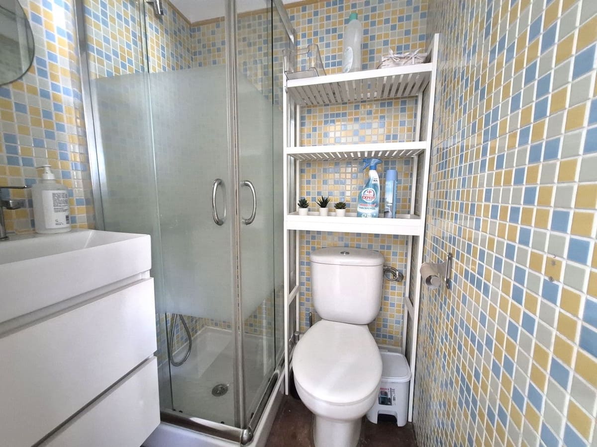 4 soverom Hus til salgs i Manilva med svømmebasseng - € 340 000 (Ref: 9950220)