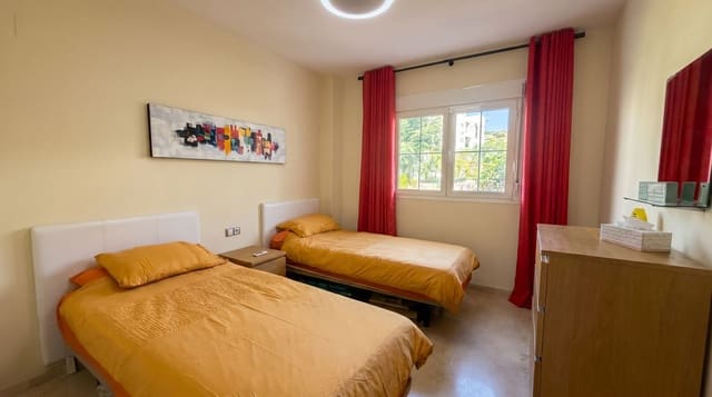 2 soverom Leilighet til salgs i La Duquesa / Puerto de la Duquesa, Manilva med svømmebasseng garasje - € 299 000 (Ref: 9950659)