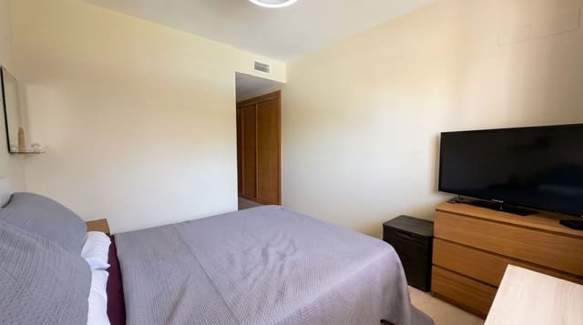 2 sypialnia Apartament na sprzedaż w La Duquesa / Puerto de la Duquesa, Manilva z basenem garażem - 299 000 € (Ref: 9950659)