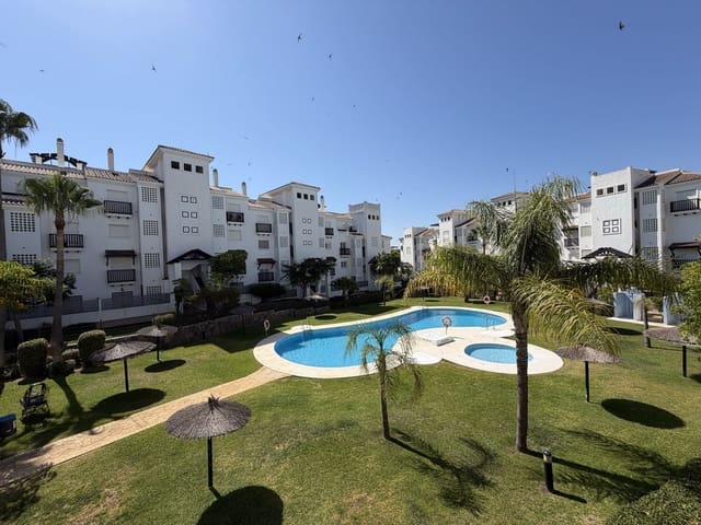 2 sypialnia Apartament na sprzedaż w La Duquesa / Puerto de la Duquesa, Manilva z basenem garażem - 299 000 € (Ref: 9950659)