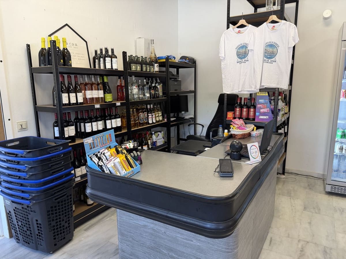 Business for sale in La Duquesa / Puerto de la Duquesa - € 120,000 (Ref: 9969050)