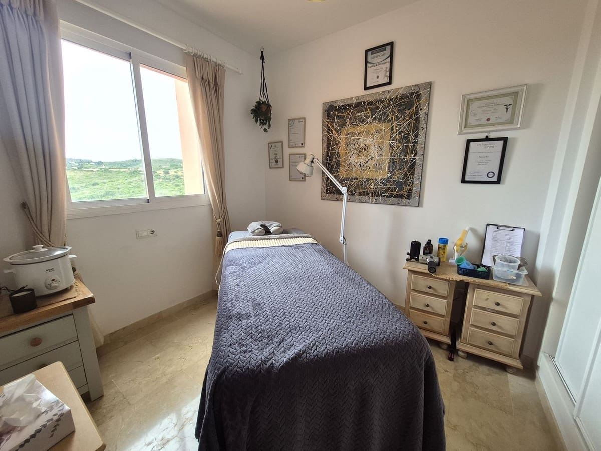 3 Zimmer Apartment zu verkaufen in Manilva mit Pool Garage - 289.000 € (Ref: 9973742)