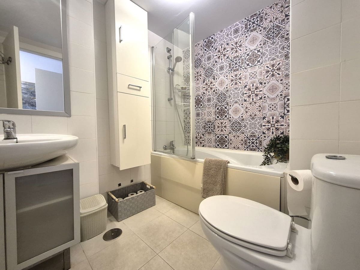 3 Zimmer Apartment zu verkaufen in Manilva mit Pool Garage - 289.000 € (Ref: 9973742)