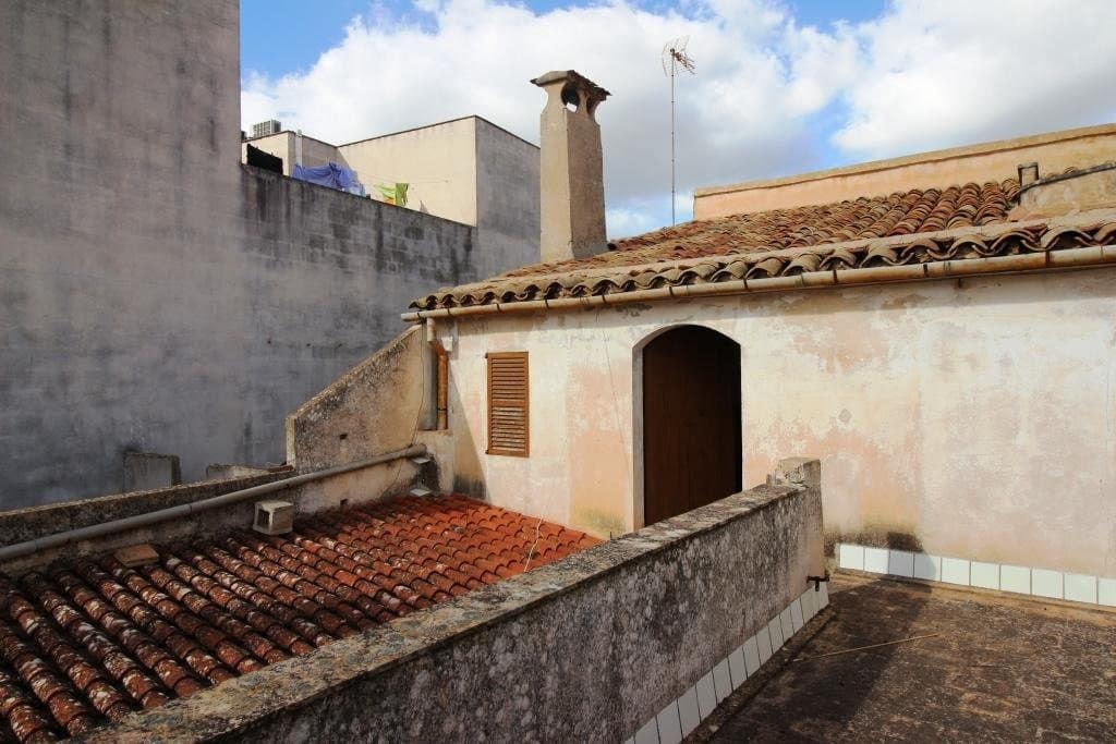 6 soveværelse Byhus til salg i Porreres med garage - € 640.000 (Ref: 7586155)