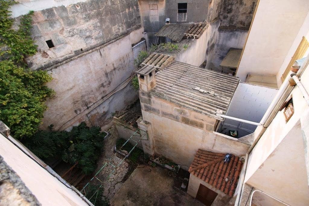 6 soveværelse Byhus til salg i Porreres med garage - € 640.000 (Ref: 7586155)