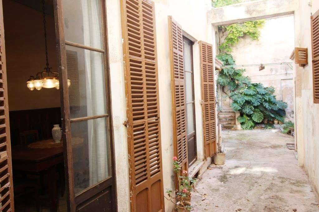 6 soveværelse Byhus til salg i Porreres med garage - € 640.000 (Ref: 7586155)