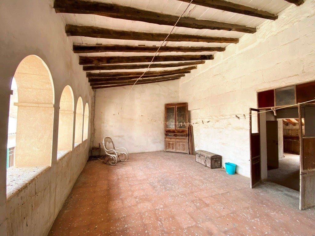 6 soveværelse Byhus til salg i Porreres med garage - € 640.000 (Ref: 7586155)