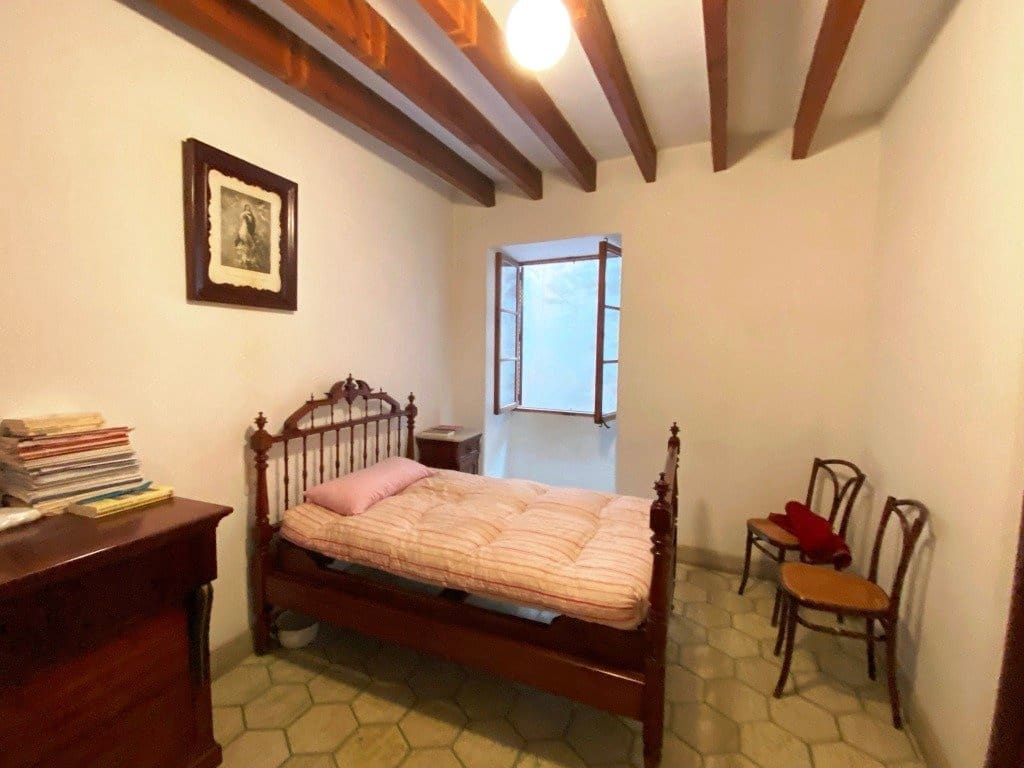 6 soveværelse Byhus til salg i Porreres med garage - € 640.000 (Ref: 7586155)