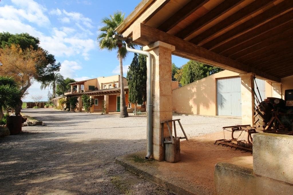 5 soveværelse Finca/Landehus til salg i Sa Rapita / La Rapita med swimmingpool garage - € 1.900.000 (Ref: 7586163)