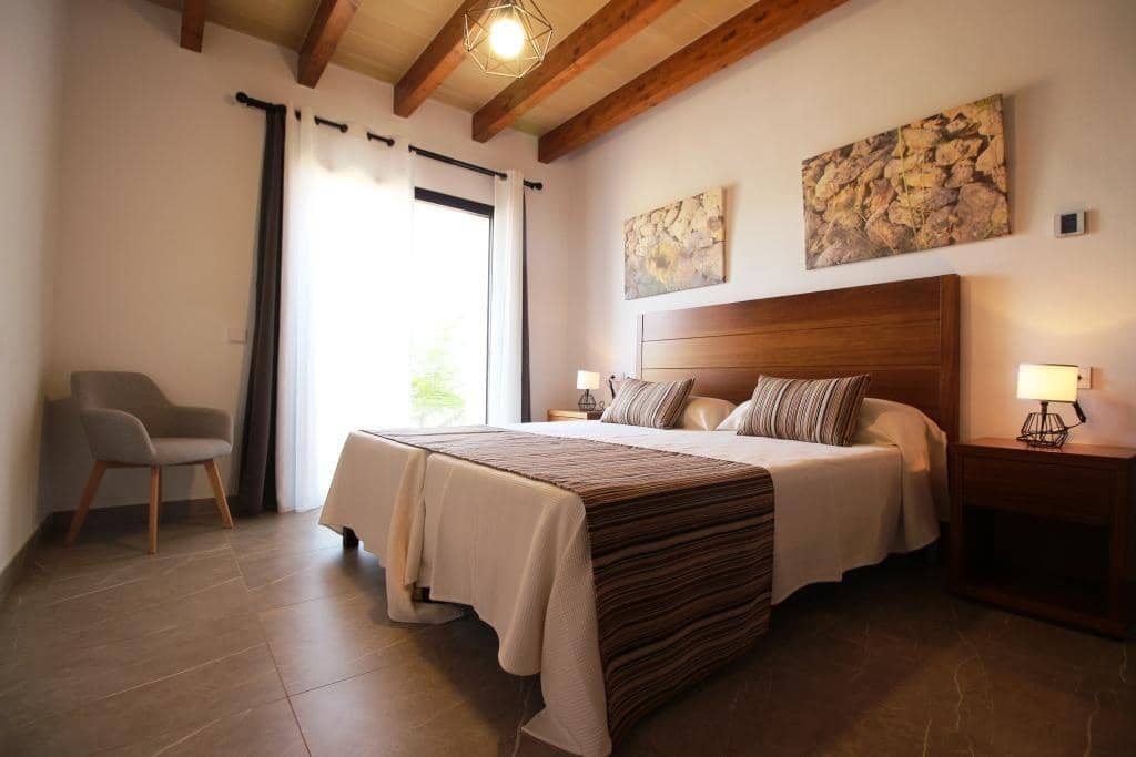 5 soveværelse Villa til leje i Felanitx med swimmingpool - € 9.000 (Ref: 7755289)