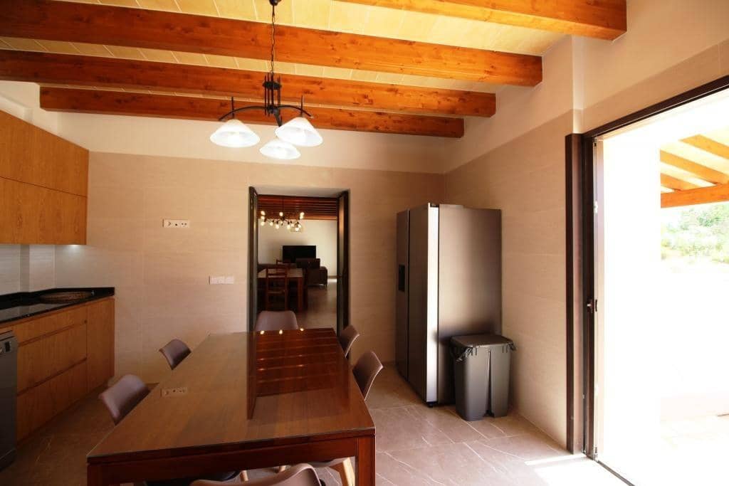 5 soveværelse Villa til leje i Felanitx med swimmingpool - € 9.000 (Ref: 7755289)