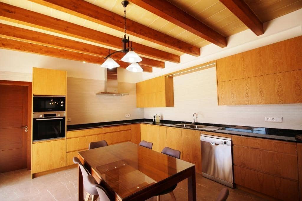 5 soveværelse Villa til leje i Felanitx med swimmingpool - € 9.000 (Ref: 7755289)