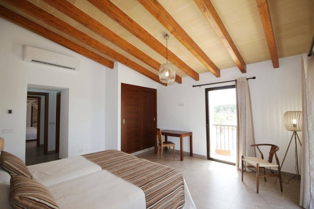 5 soveværelse Villa til leje i Felanitx med swimmingpool - € 9.000 (Ref: 7755289)