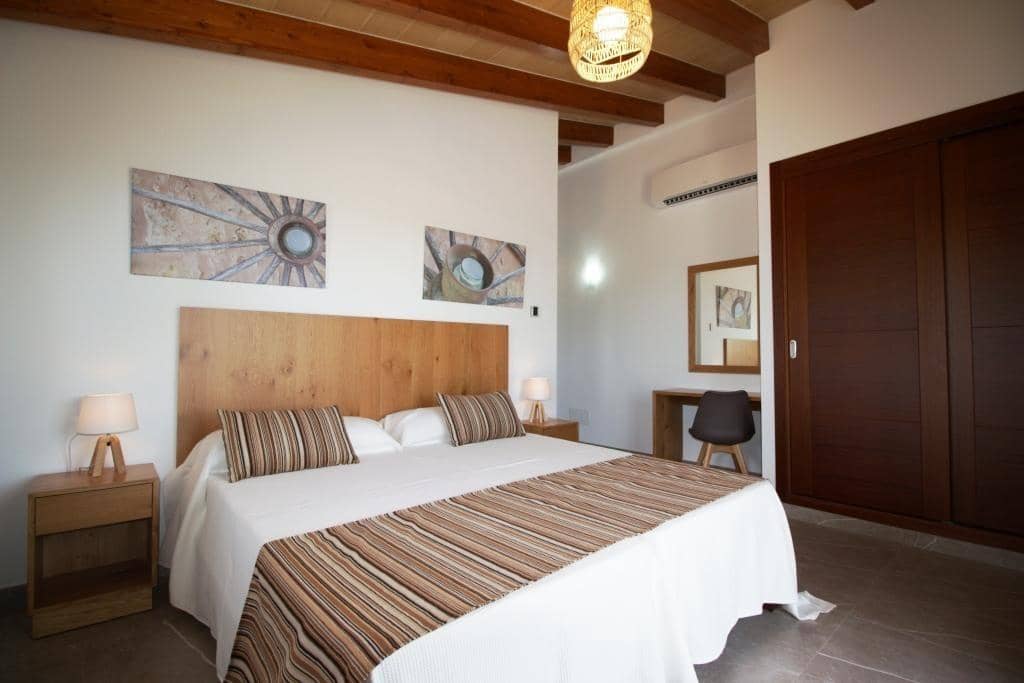 5 soveværelse Villa til leje i Felanitx med swimmingpool - € 9.000 (Ref: 7755289)