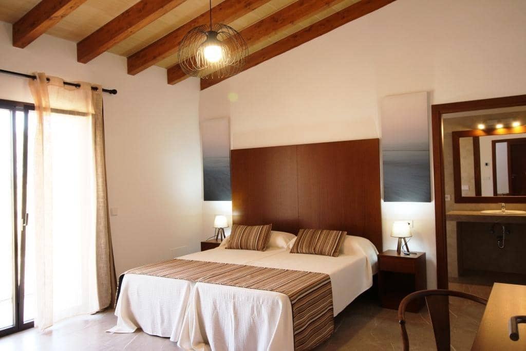 5 soveværelse Villa til leje i Felanitx med swimmingpool - € 9.000 (Ref: 7755289)