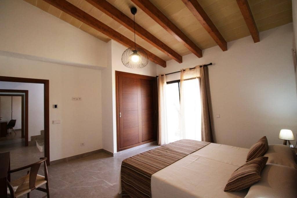 5 soveværelse Villa til leje i Felanitx med swimmingpool - € 9.000 (Ref: 7755289)