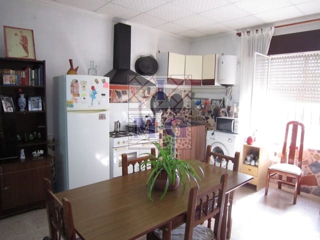 1 makuuhuone Maalaistalo myytävänä paikassa Fortuna - 124 000 € (Ref: 9412306)