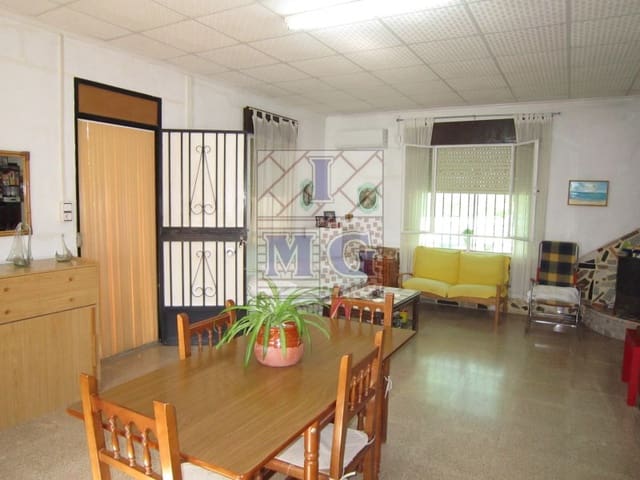 1 makuuhuone Maalaistalo myytävänä paikassa Fortuna - 124 000 € (Ref: 9412306)