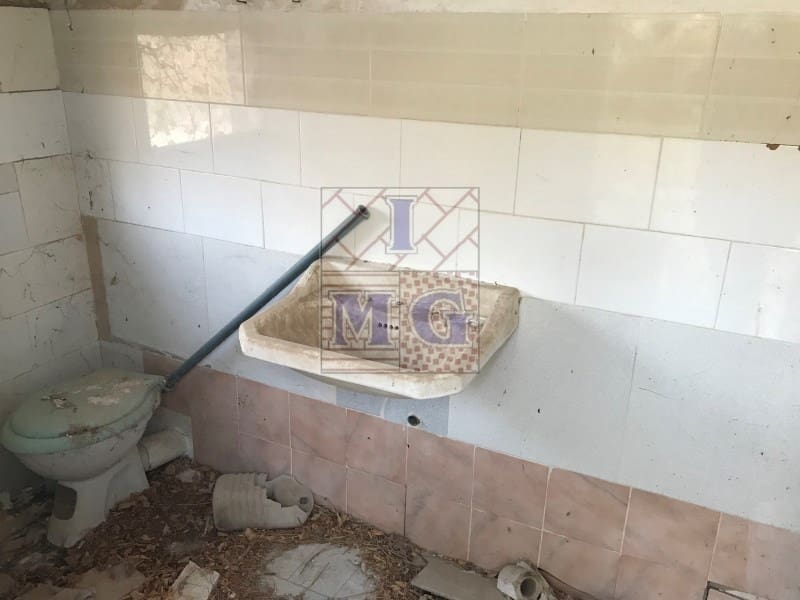 4 bedroom Finca/Country House for sale in El Esparragal - € 93,000 (Ref: 9412333)