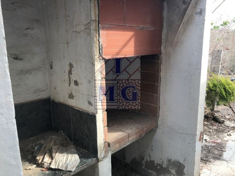 4 bedroom Finca/Country House for sale in El Esparragal - € 93,000 (Ref: 9412333)