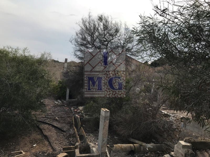 4 bedroom Finca/Country House for sale in El Esparragal - € 93,000 (Ref: 9412333)