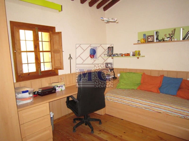 4 bedroom Finca/Country House for sale in Banos y Mendigo - € 600,000 (Ref: 9412353)