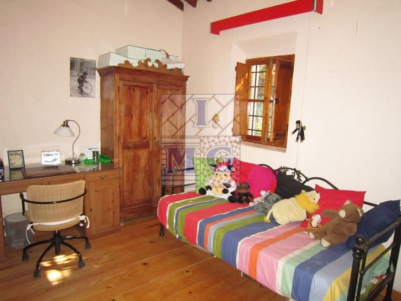 4 bedroom Finca/Country House for sale in Banos y Mendigo - € 600,000 (Ref: 9412353)