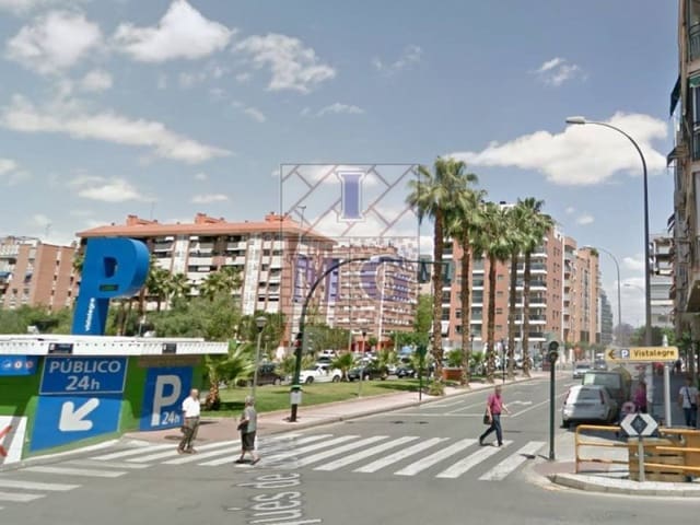 Local Commercial à vendre à Vista Alegre, Murcie ville - 210 500 € (Ref: 9412387)