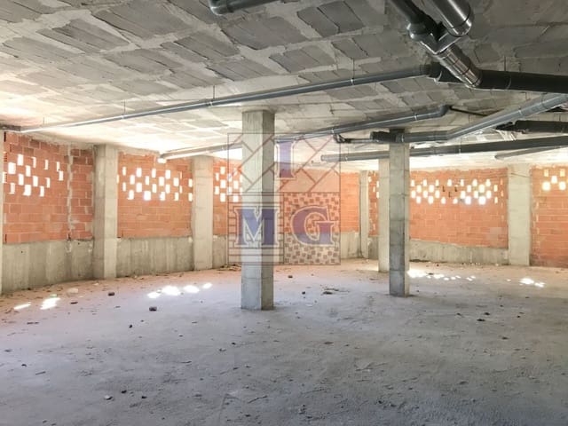 Commercial for sale in El Esparragal, Murcia city - € 410,000 (Ref: 9412388)