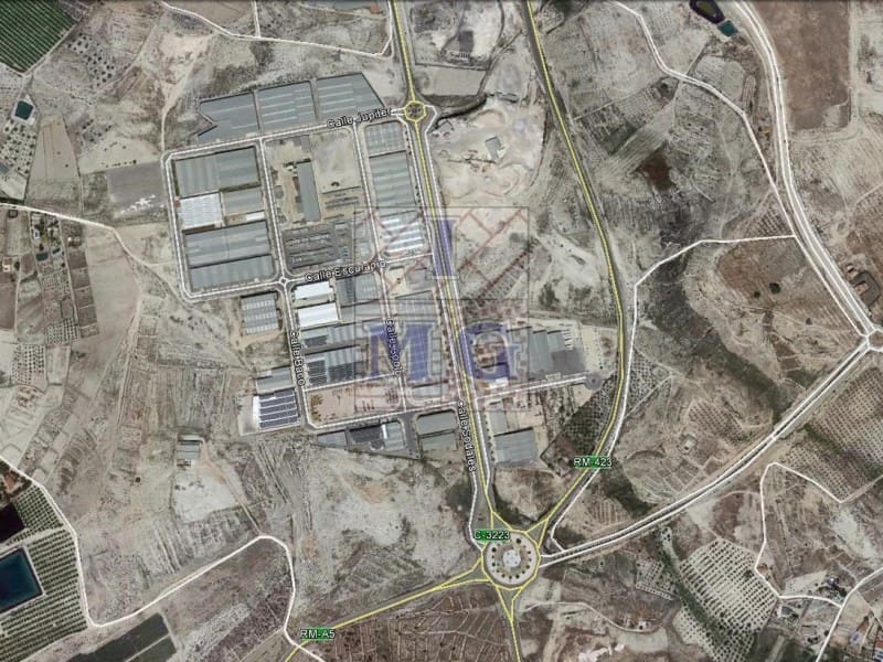 Business for sale in Fortuna - € 4,500,000 (Ref: 9412392)