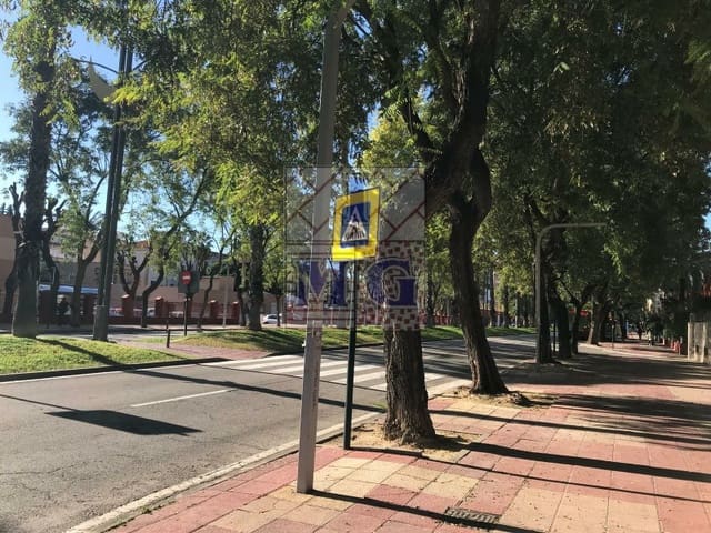 Commercial for rent in La Flota, Murcia city - € 2,500 (Ref: 9473186)