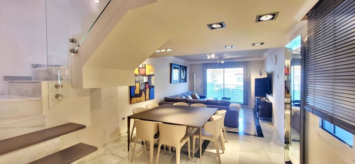 4 bedroom Penthouse for sale in Marbella with pool garage - € 1,395,000 (Ref: 9331394)