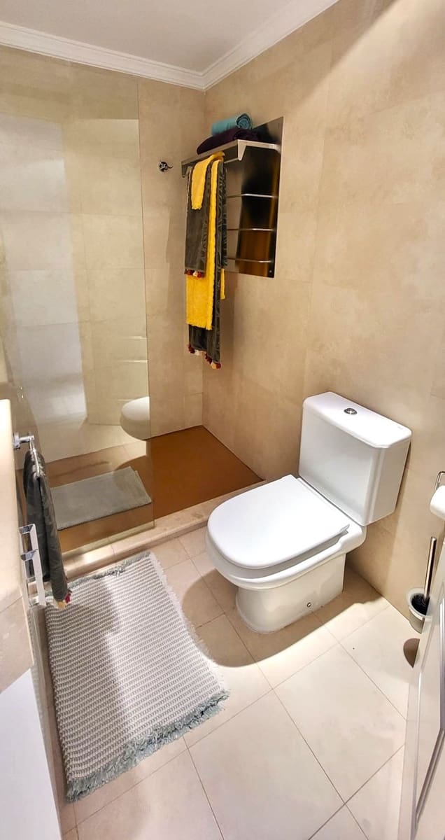 4 bedroom Penthouse for sale in Marbella with pool garage - € 1,395,000 (Ref: 9331394)