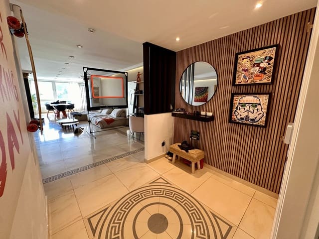 Apartamento de 3 habitaciones en Benahavís en venta con piscina garaje - 825.000 € (Ref: 9331398)