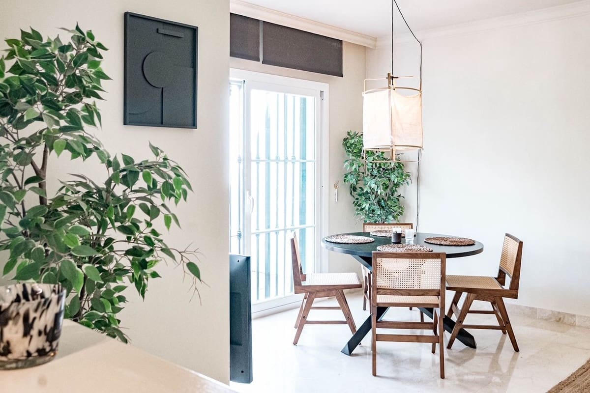 1 soverom Penthouse til salgs i Nueva Andalucia med svømmebasseng garasje - € 347 500 (Ref: 9331524)